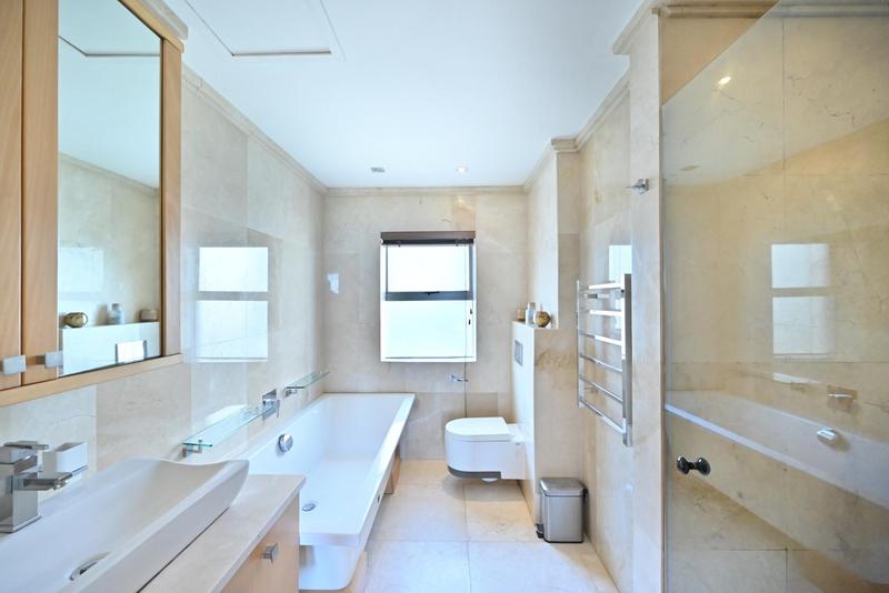 To Let 3 Bedroom Property for Rent in Dolphin Beach Western Cape